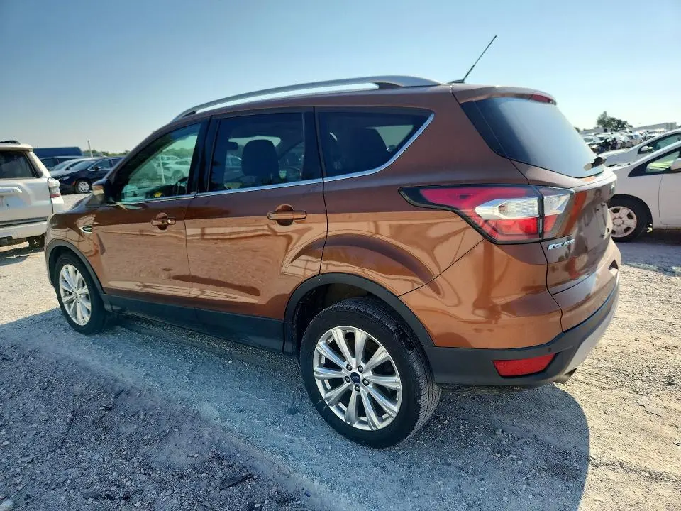 2017 FORD ESCAPE TITANIUM  