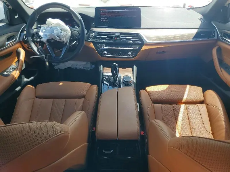 2022 BMW 530 I  