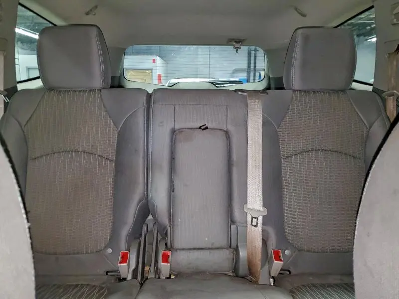 2014 CHEVROLET TRAVERSE LS  