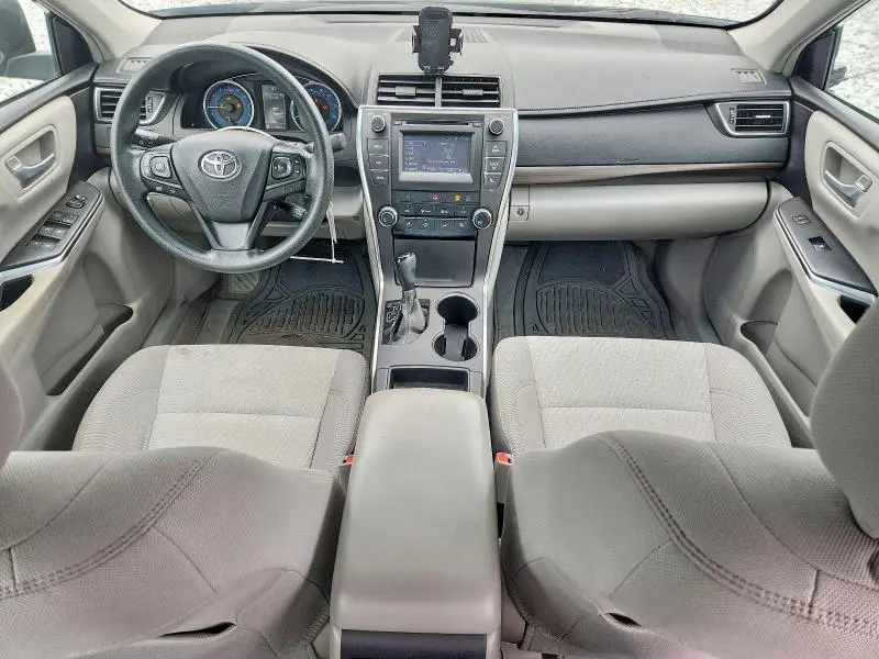 2017 TOYOTA CAMRY LE  