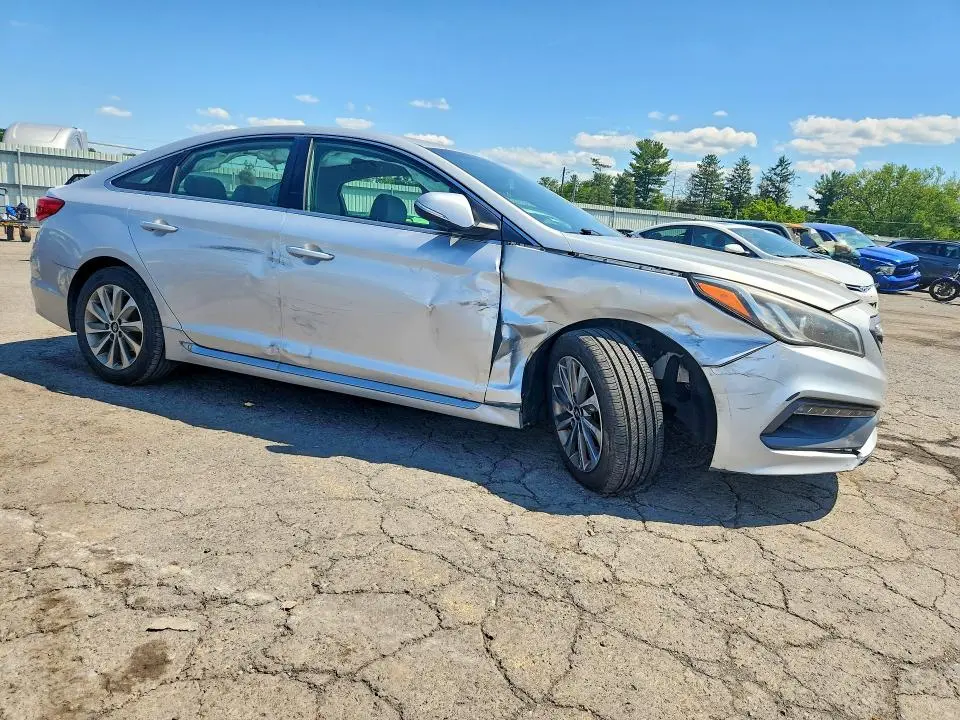 2016 HYUNDAI SONATA SPORT  