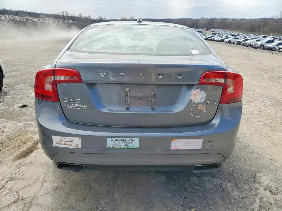 2016 VOLVO S60 PREMIER  