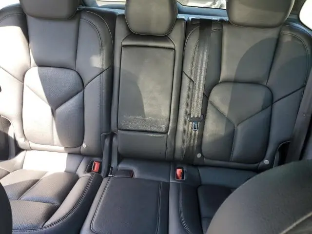 2015 PORSCHE CAYENNE S  