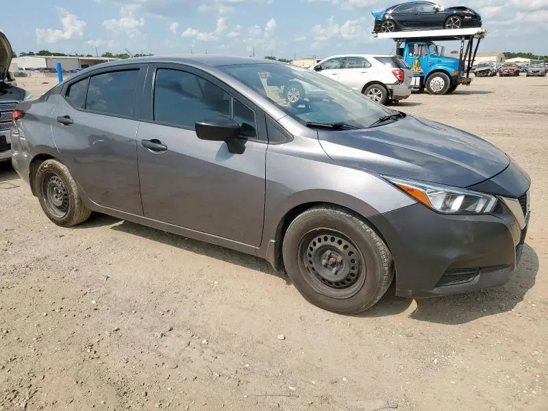 2020 NISSAN VERSA S  