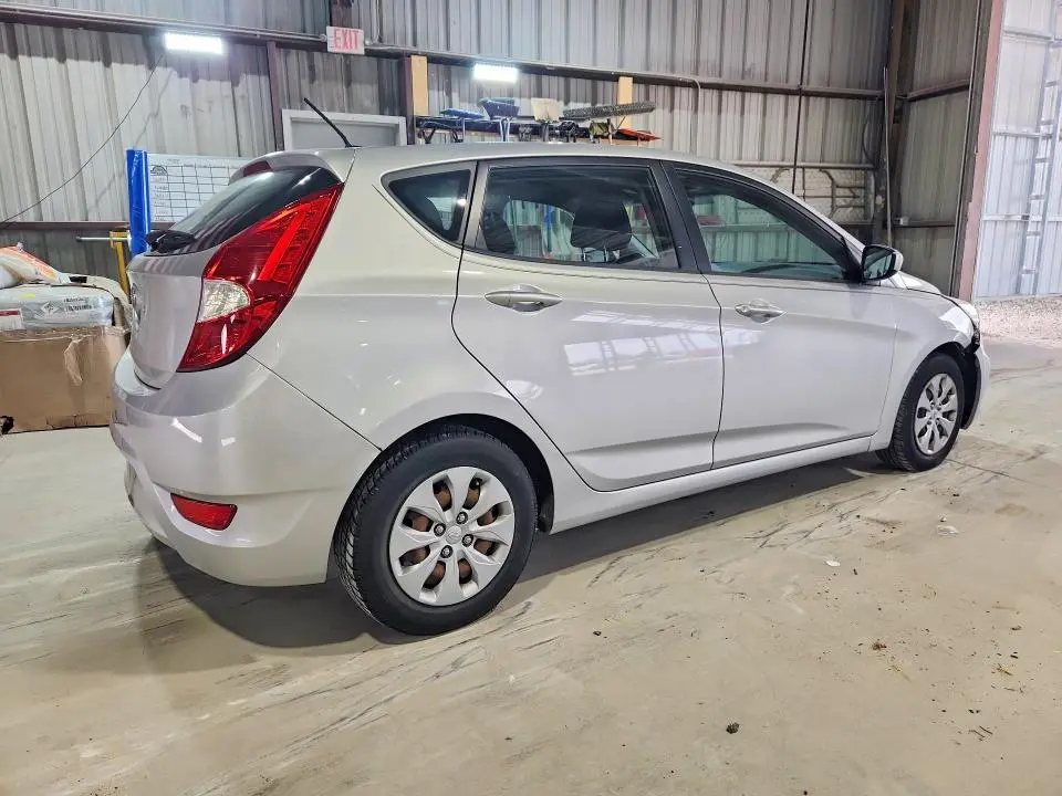 2015 HYUNDAI ACCENT GS  