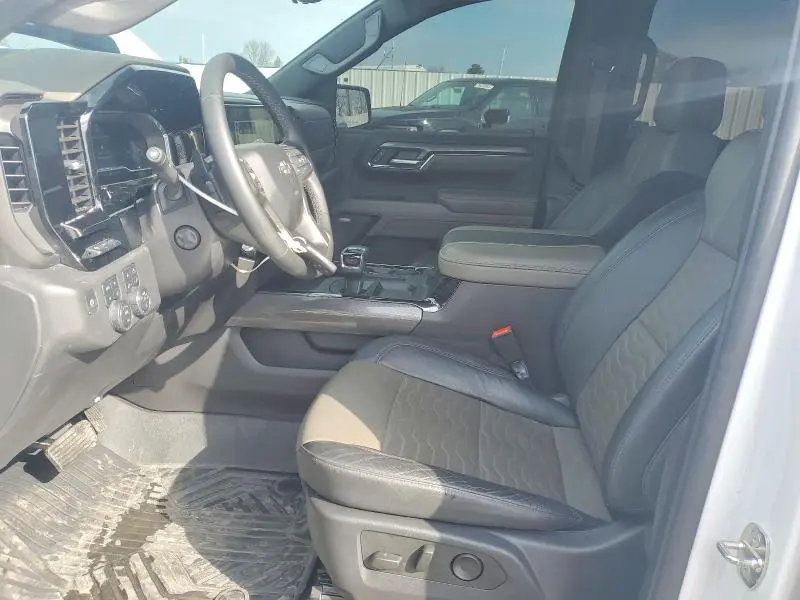 2024 CHEVROLET SILVERADO K1500 ZR2  