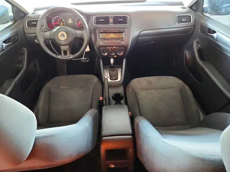 2013 VOLKSWAGEN JETTA BASE  