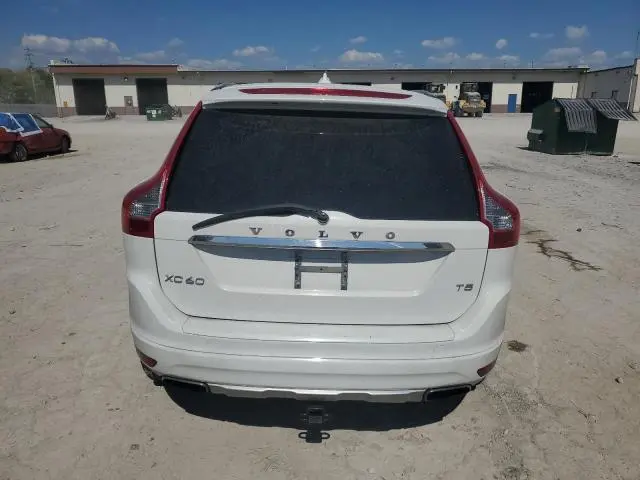 2015 VOLVO XC60 T5 PREMIER  