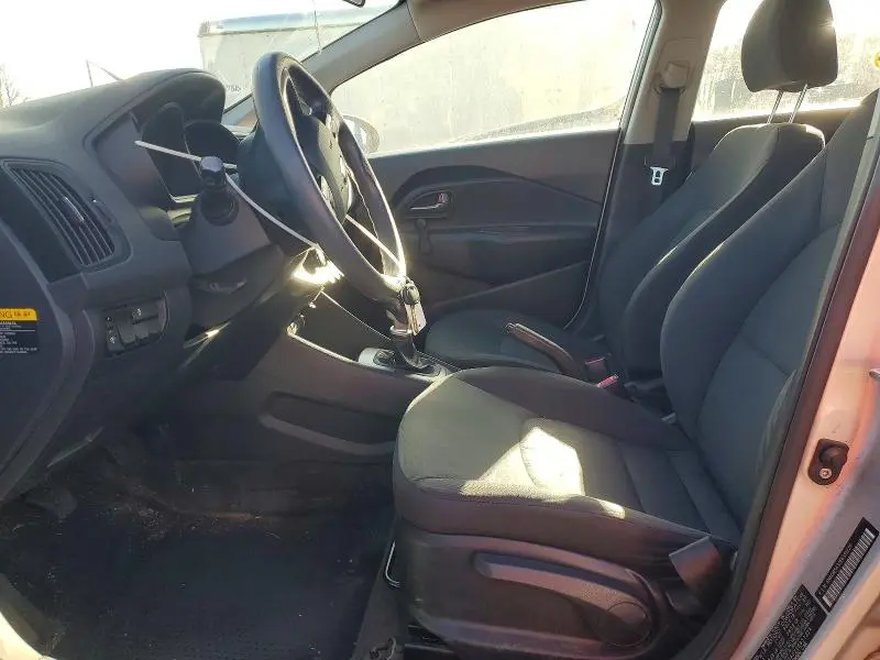 2014 KIA RIO LX  
