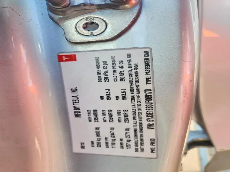 2018 TESLA MODEL 3   