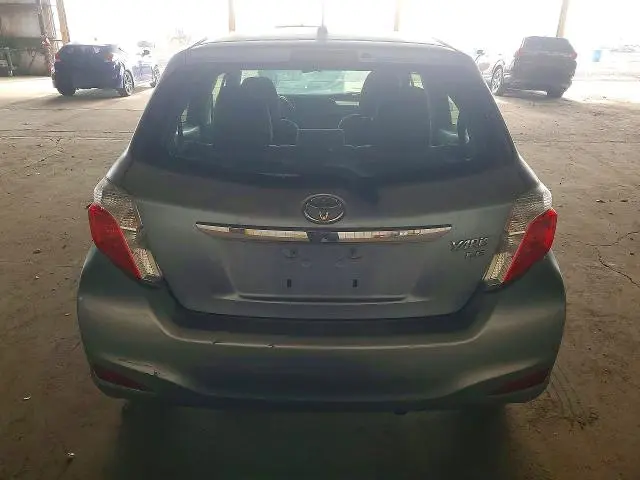 2013 TOYOTA YARIS 5-DOOR LE  