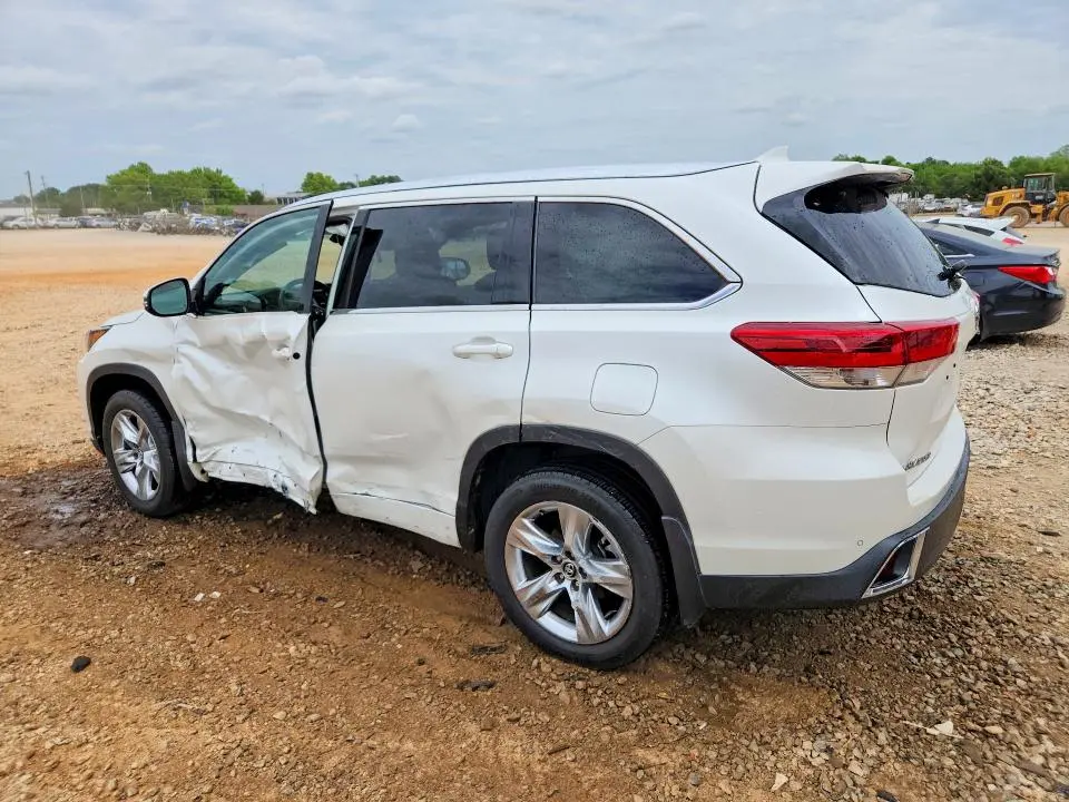 2018 TOYOTA HIGHLANDER LIMITED  