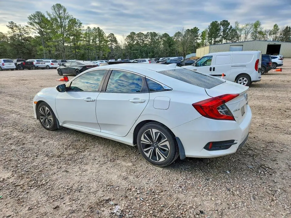 2017 HONDA CIVIC EX  