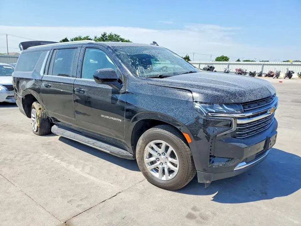 2023 CHEVROLET SUBURBAN C1500 LT  