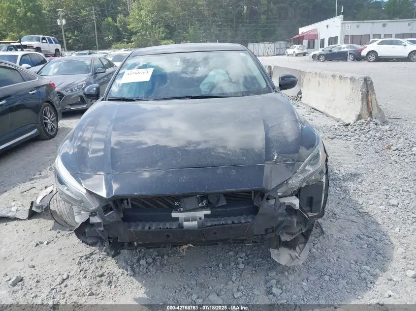 2022 NISSAN ALTIMA SV FWD