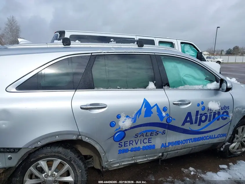 2017 KIA SORENTO 2.4L LX