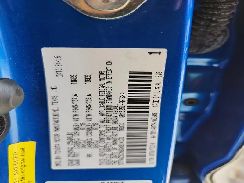 2016 TOYOTA TACOMA SR5 V6  