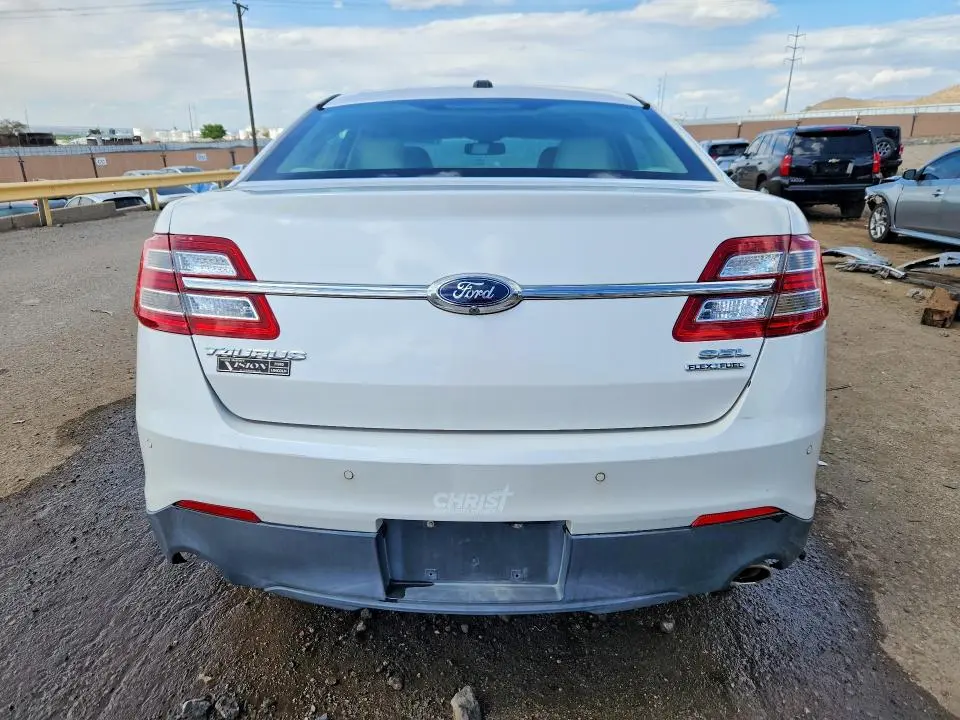 2014 FORD TAURUS SEL  