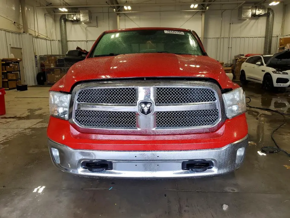 2018 RAM 1500 SLT  