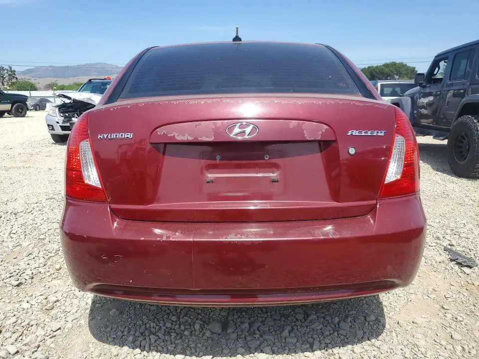 2010 HYUNDAI ACCENT GLS  