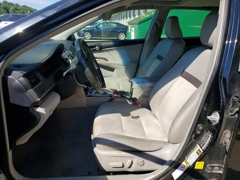 2012 TOYOTA CAMRY XLE  
