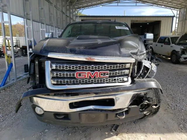 2013 GMC SIERRA K2500 SLT  