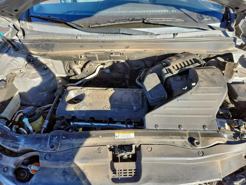 2012 HYUNDAI SANTA FE GLS  