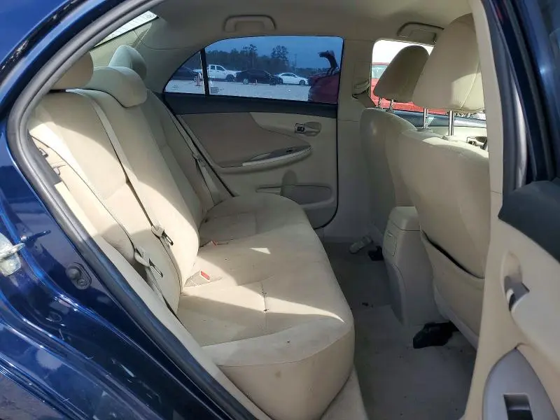 2013 TOYOTA COROLLA LE  