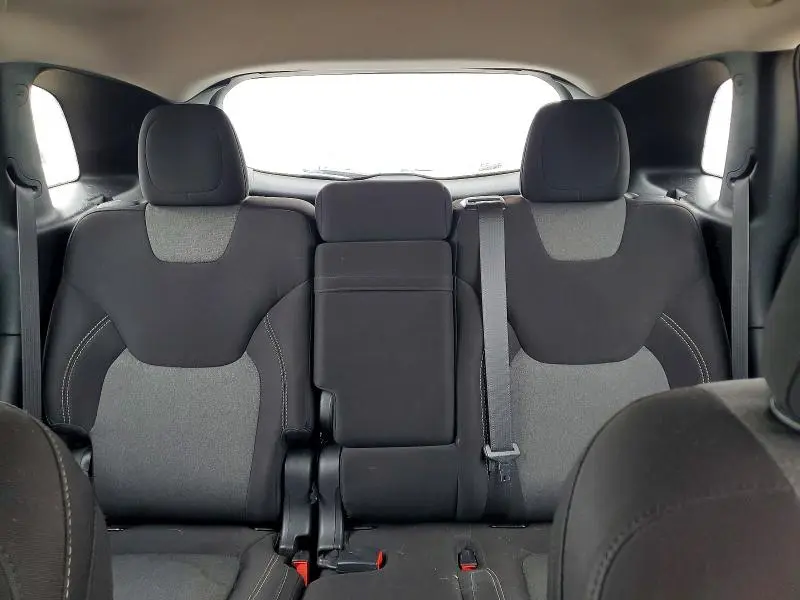 2015 JEEP CHEROKEE SPORT  