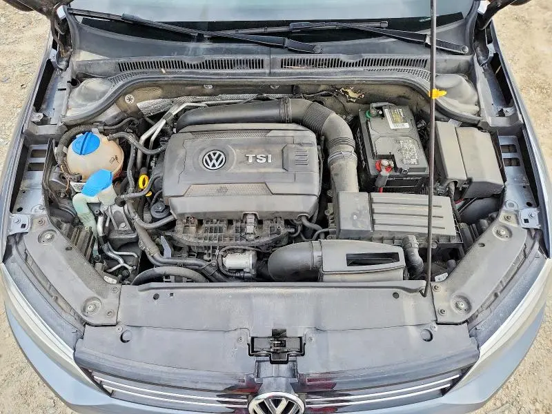 2014 VOLKSWAGEN JETTA SE  