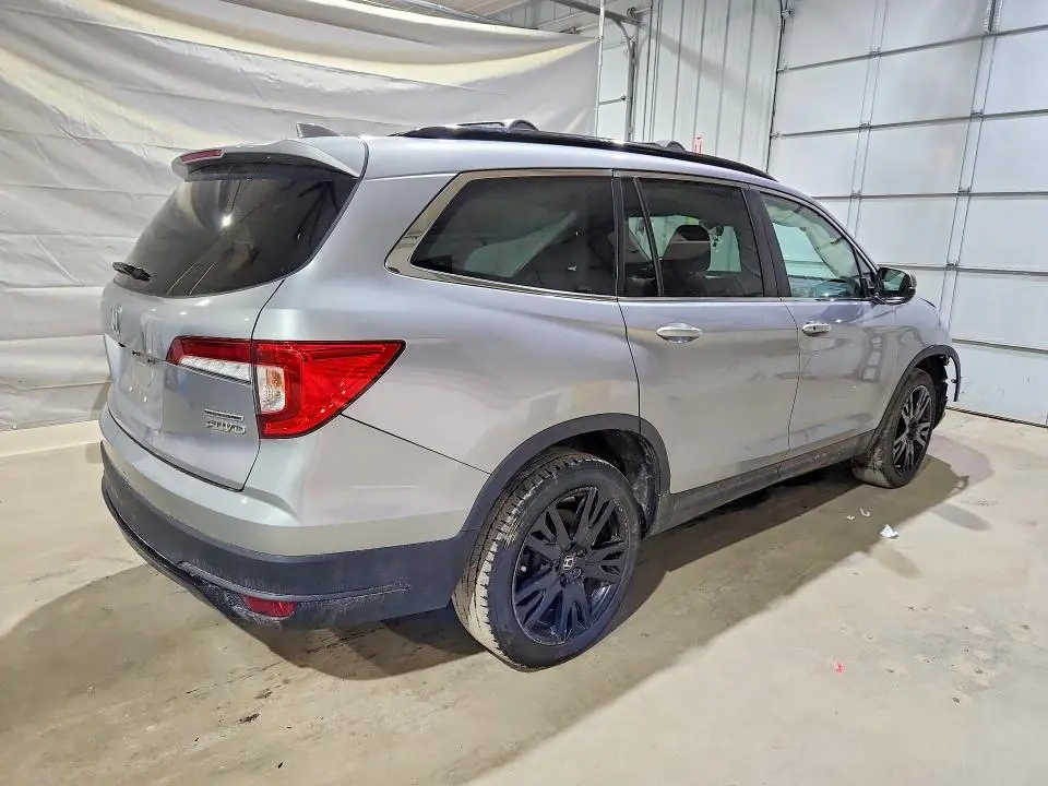 2021 HONDA PILOT SE  