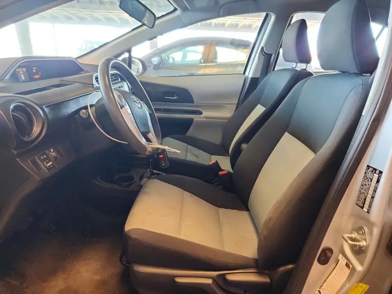 2013 TOYOTA PRIUS C THREE  
