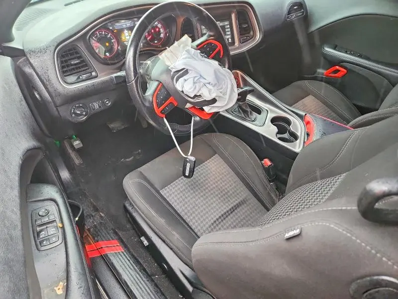 2022 DODGE CHALLENGER SXT  