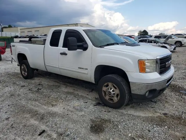 2011 GMC SIERRA K2500 SLE  
