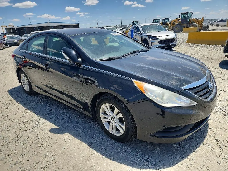 2014 HYUNDAI SONATA GLS  