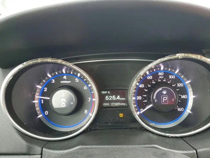 2012 HYUNDAI SONATA SE  