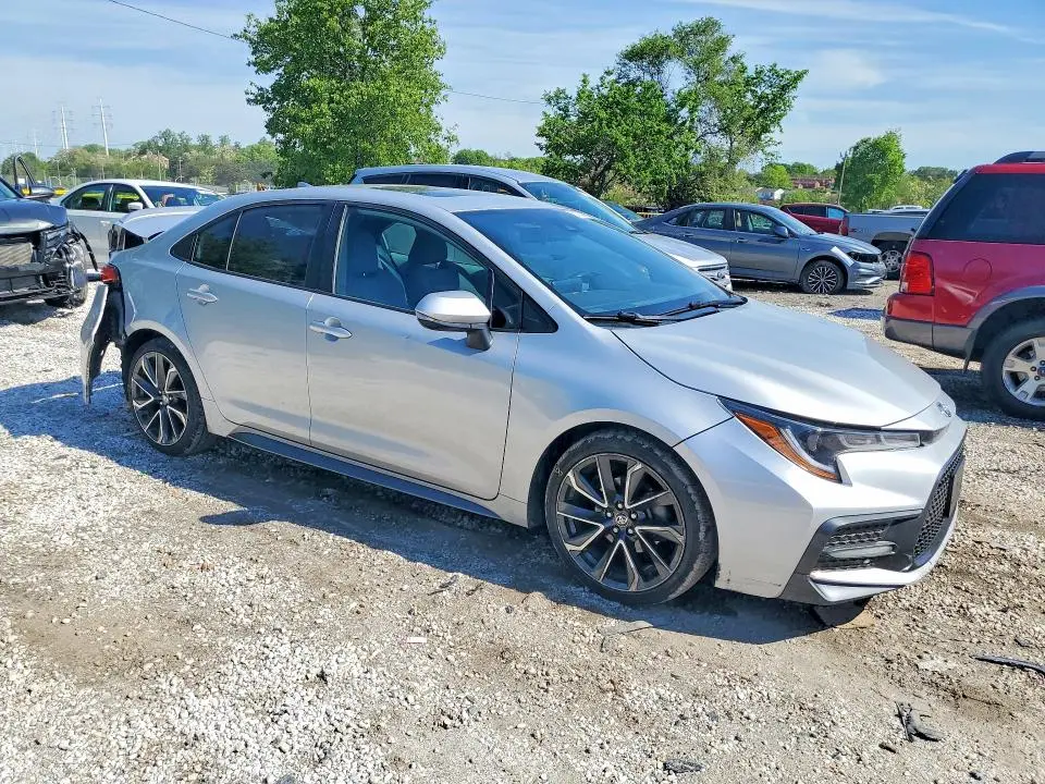 2020 TOYOTA COROLLA SE  