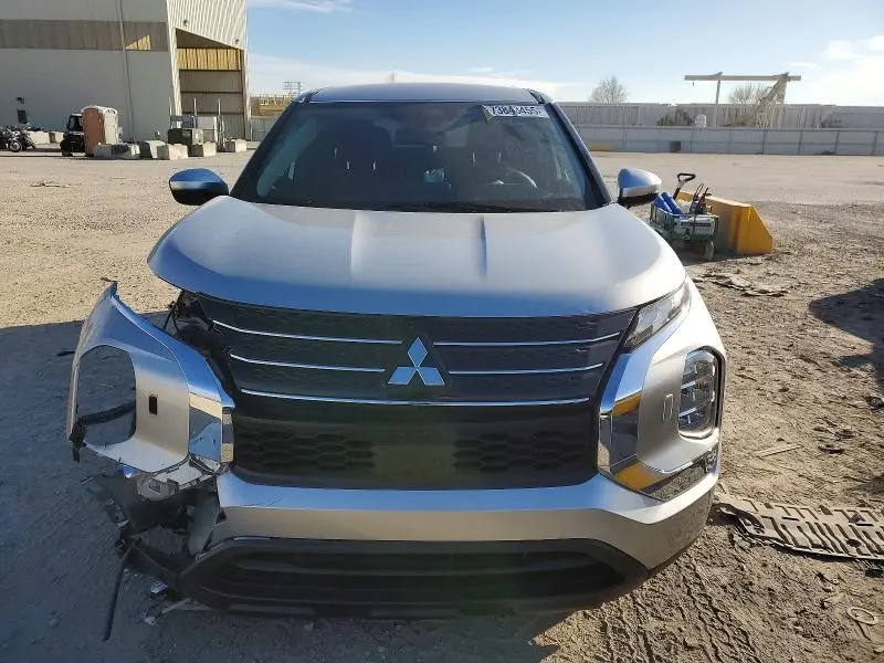 2022 MITSUBISHI OUTLANDER ES  