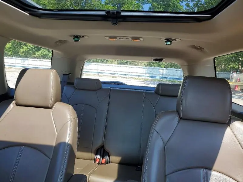 2013 GMC ACADIA SLT-1  