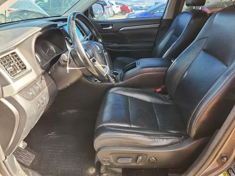 2017 TOYOTA HIGHLANDER HYBRID LIMITED  