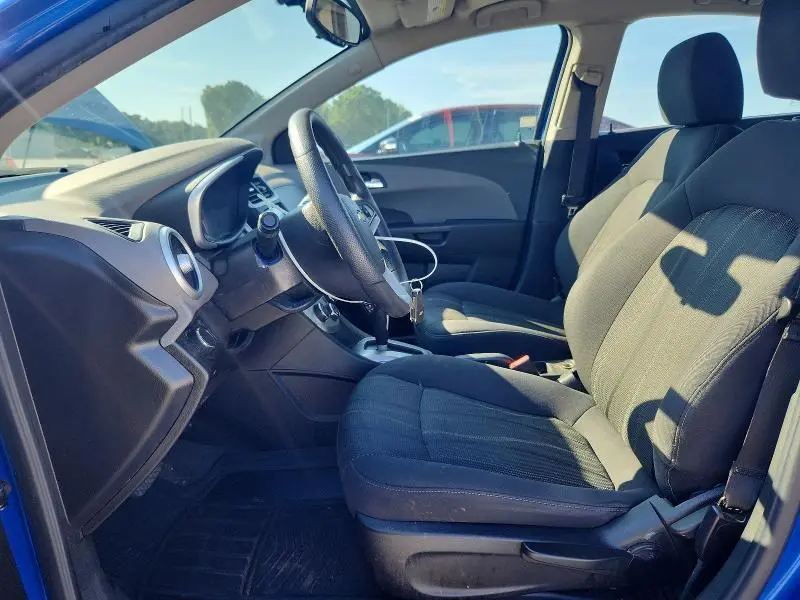 2017 CHEVROLET SONIC LT  