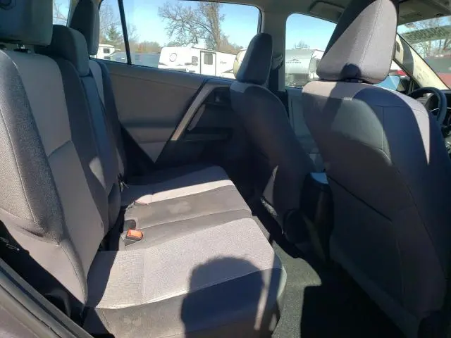 2013 TOYOTA RAV4 LE