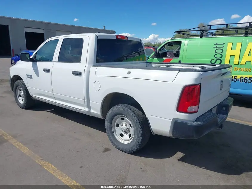 2017 RAM 1500 TRADESMAN  4X4 5'7 BOX