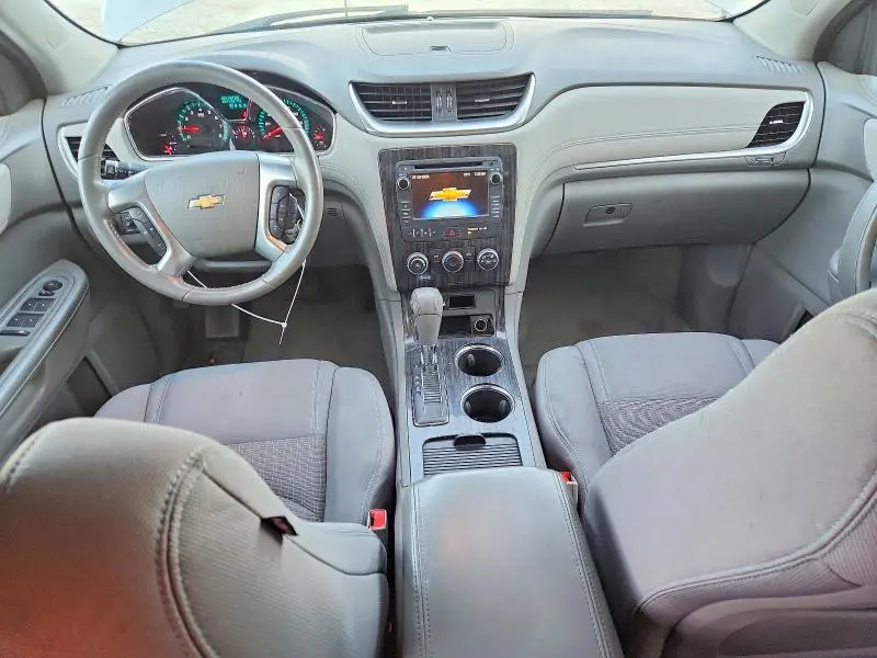2013 CHEVROLET TRAVERSE LT  