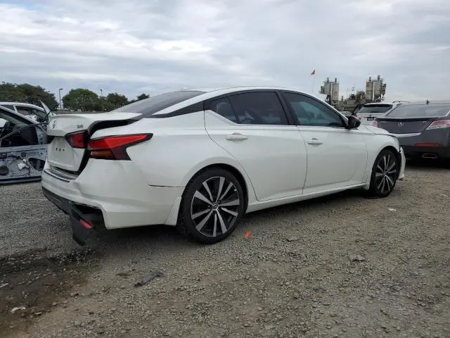 2019 NISSAN ALTIMA SR  