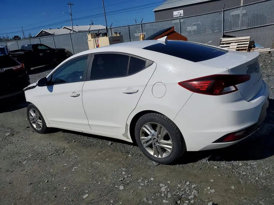 2019 HYUNDAI ELANTRA SE  