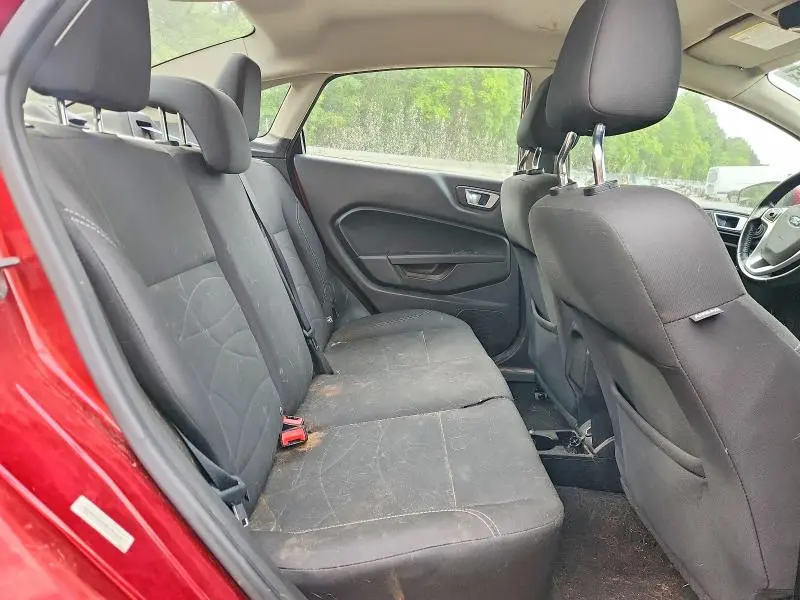 2016 FORD FIESTA SE  