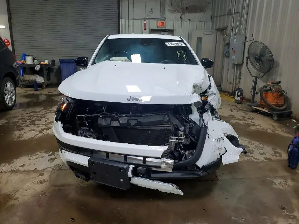 2025 JEEP COMPASS SPORT  