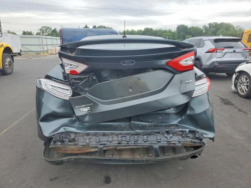 2015 FORD FUSION SE  