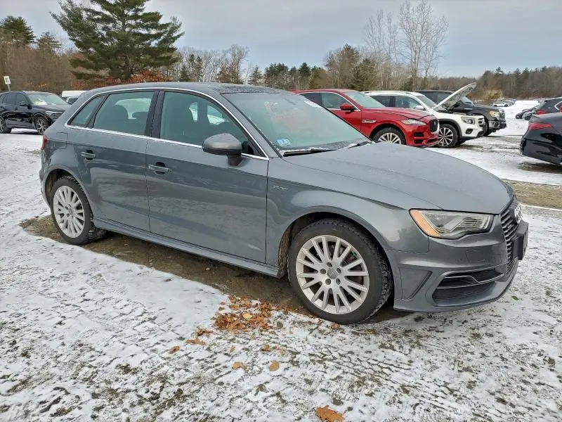 2016 AUDI A3 E-TRON PREMIUM PLUS  